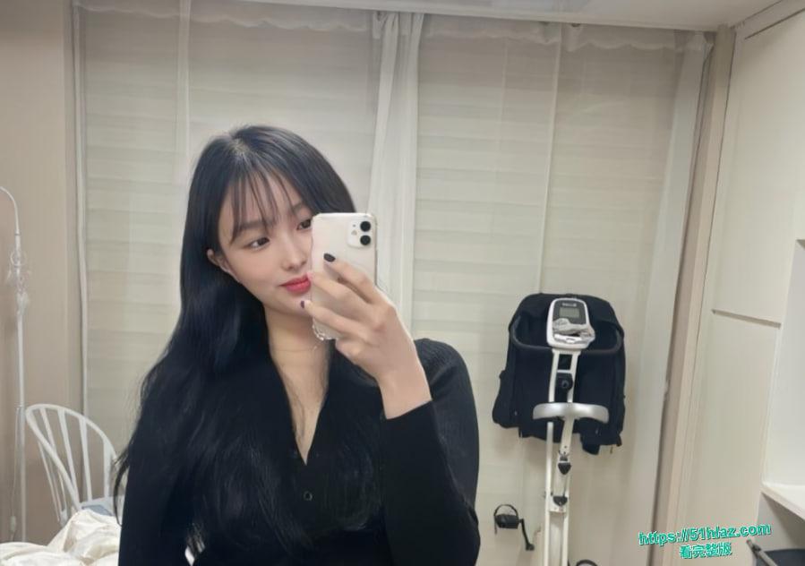 韩国校花王琪约会富二代男友私拍视频曝光 口交吞精男友大肉棒 淫荡至极 骑乘后入淫到飞起