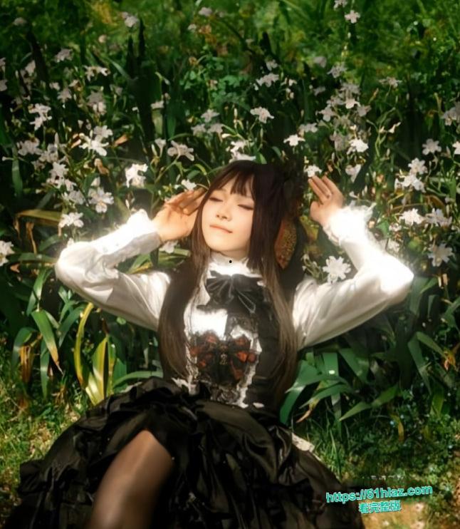 推特甜美福利姬草莓羽衣 化身八重神子发情开干 粉嫩奶子穴全露 坐在粗壮肉棒上疯狂猛骑